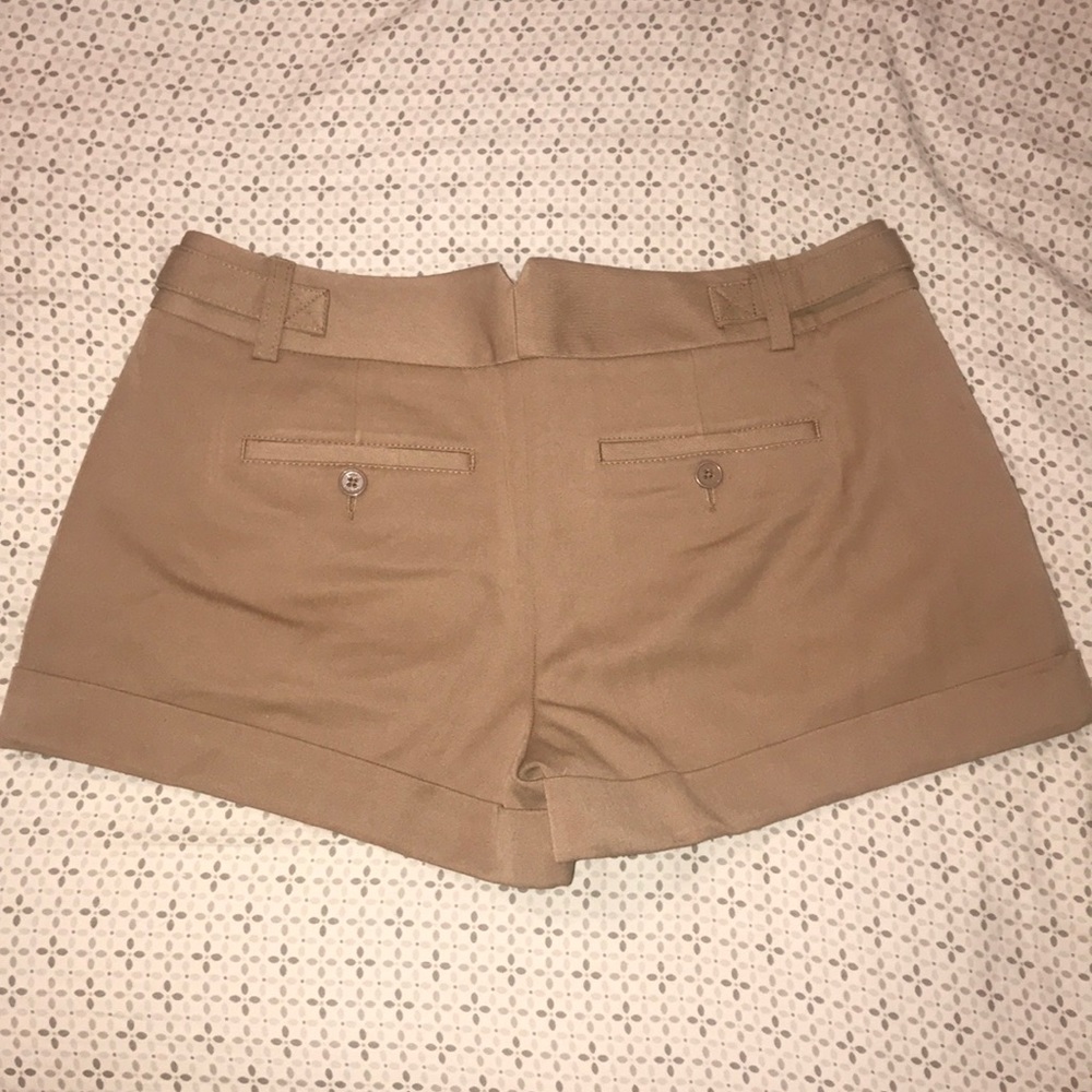 Shorts - Picture 3 of 3